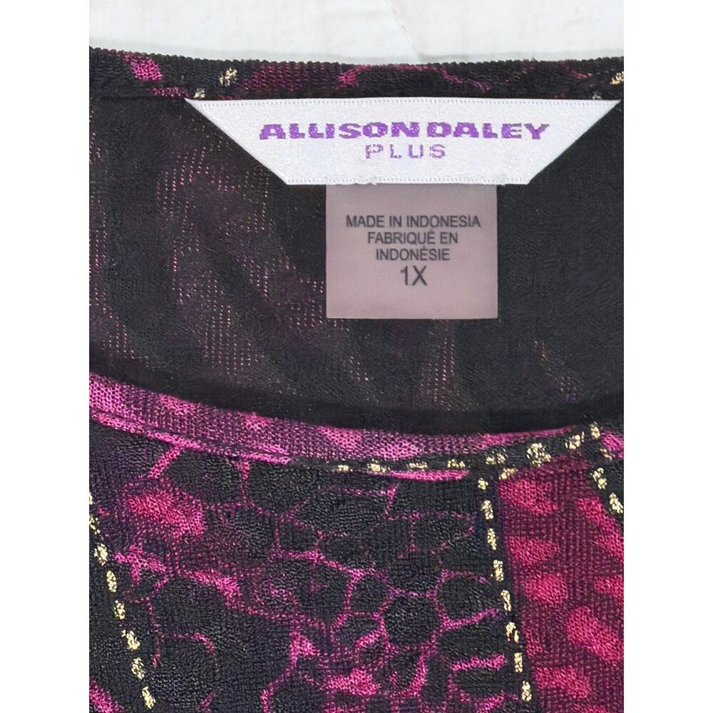 Allison Daley Women’s 1X Plus red black gold blouse Top 3/4 Sleeve - Picture 3 of 6